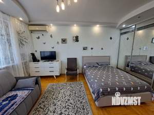 1-к квартира, посуточно, 40м2, 7/9 этаж