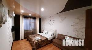 2-к квартира, посуточно, 57м2, 1/16 этаж