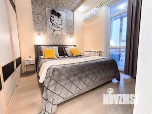 1-к квартира, посуточно, 40м2, 1/1 этаж