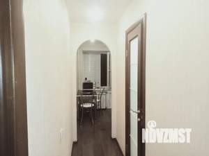 1-к квартира, посуточно, 38м2, 1/9 этаж