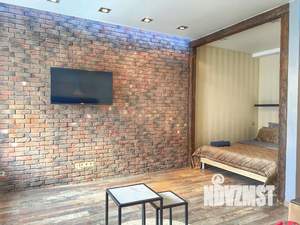1-к квартира, посуточно, 38м2, 6/10 этаж