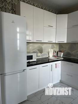 1-к квартира, посуточно, 37м2, 1/1 этаж
