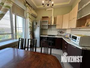 2-к квартира, посуточно, 60м2, 1/1 этаж