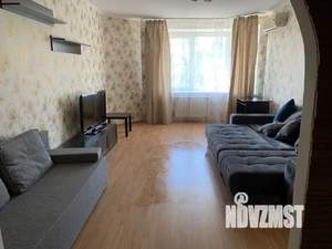 1-к квартира, посуточно, 53м2, 3/10 этаж