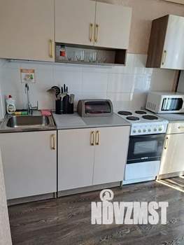 1-к квартира, посуточно, 34м2, 4/20 этаж