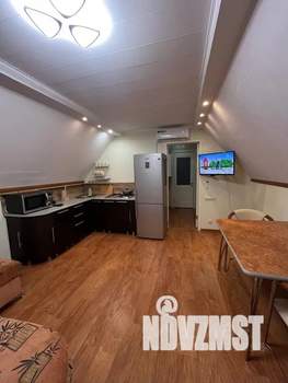 1-к квартира, посуточно, 40м2, 3/3 этаж