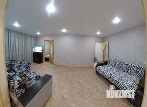 3-к квартира, посуточно, 45м2, 5/5 этаж