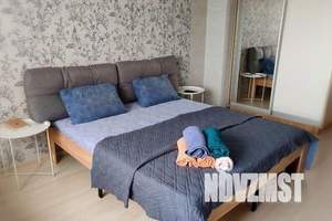1-к квартира, посуточно, 40м2, 4/22 этаж