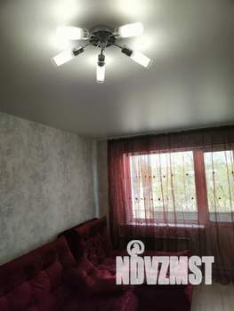 Студия квартира, посуточно, 50м2, 3/5 этаж