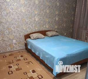 2-к квартира, посуточно, 50м2, 1/1 этаж