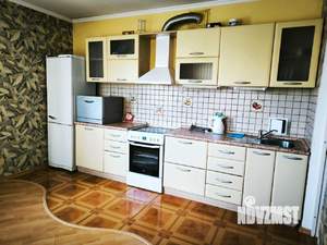 1-к квартира, на длительный срок, 64м2, 4/9 этаж