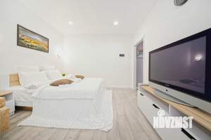 1-к квартира, посуточно, 70м2, 1/1 этаж