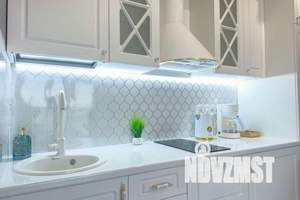 1-к квартира, посуточно, 40м2, 23/23 этаж