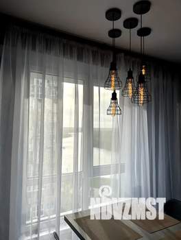 Студия квартира, посуточно, 36м2, 13/20 этаж