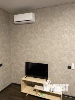 1-к квартира, посуточно, 36м2, 4/18 этаж