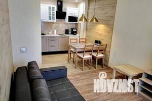 2-к квартира, посуточно, 40м2, 15/23 этаж