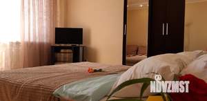 1-к квартира, посуточно, 50м2, 18/22 этаж