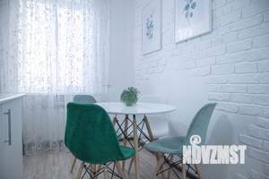 2-к квартира, посуточно, 62м2, 1/1 этаж