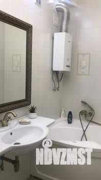 1-к квартира, посуточно, 54м2, 2/7 этаж