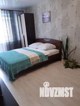 1-к квартира, посуточно, 30м2, 2/9 этаж