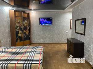 Студия квартира, посуточно, 35м2, 3/5 этаж