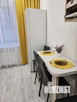 1-к квартира, посуточно, 39м2, 1/3 этаж