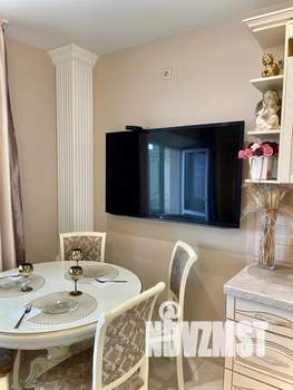 Студия квартира, посуточно, 42м2, 6/10 этаж