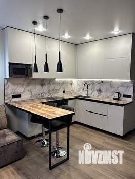 Студия квартира, посуточно, 33м2, 20/21 этаж