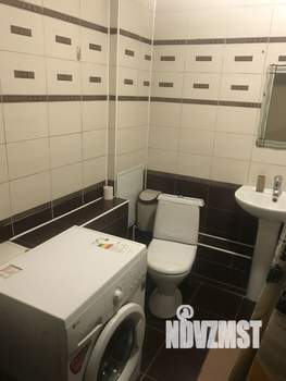 1-к квартира, посуточно, 42м2, 4/10 этаж