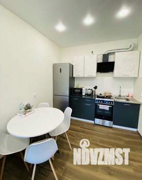 1-к квартира, посуточно, 35м2, 1/1 этаж