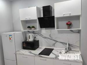 1-к квартира, посуточно, 40м2, 18/23 этаж