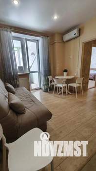 1-к квартира, посуточно, 50м2, 1/1 этаж