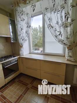 1-к квартира, посуточно, 40м2, 1/5 этаж