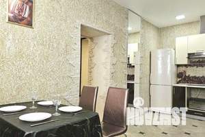 2-к квартира, посуточно, 62м2, 1/5 этаж