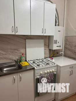 2-к квартира, посуточно, 40м2, 2/5 этаж