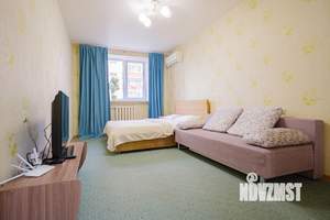 2-к квартира, посуточно, 60м2, 1/1 этаж