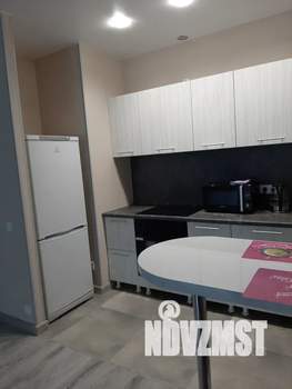 2-к квартира, посуточно, 40м2, 13/19 этаж