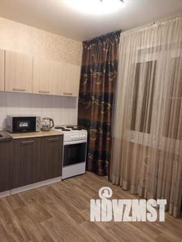 1-к квартира, посуточно, 35м2, 5/16 этаж