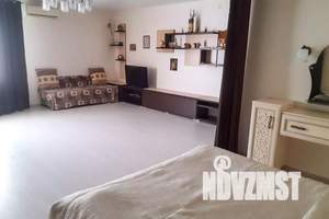 1-к квартира, посуточно, 72м2, 7/9 этаж