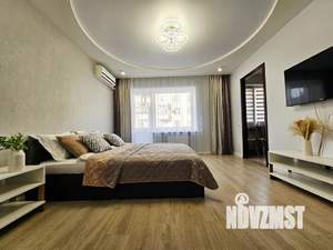 2-к квартира, посуточно, 43м2, 3/5 этаж