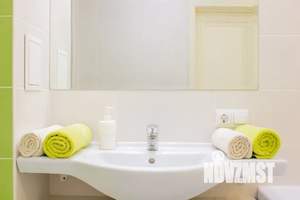 Студия квартира, посуточно, 35м2, 2/16 этаж