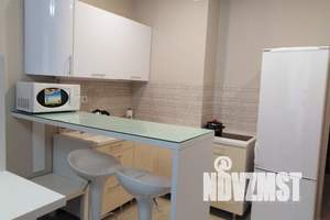 1-к квартира, посуточно, 28м2, 2/19 этаж