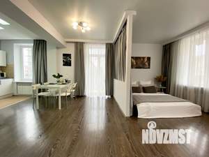 Студия квартира, посуточно, 52м2, 4/5 этаж