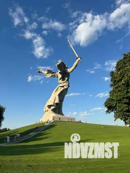 1-к квартира, посуточно, 40м2, 1/9 этаж