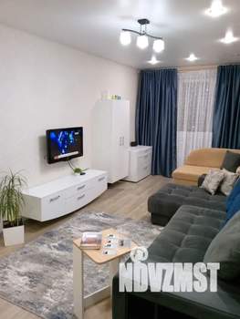 1-к квартира, посуточно, 35м2, 5/10 этаж