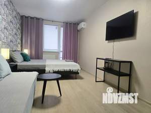 1-к квартира, посуточно, 42м2, 7/21 этаж