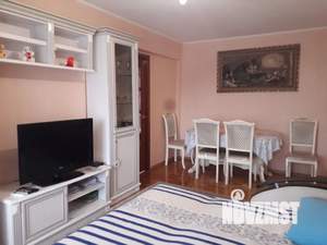 3-к квартира, посуточно, 56м2, 1/5 этаж