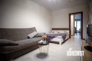 1-к квартира, посуточно, 39м2, 1/4 этаж