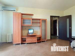 1-к квартира, посуточно, 35м2, 14/16 этаж