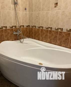 1-к квартира, посуточно, 39м2, 7/9 этаж